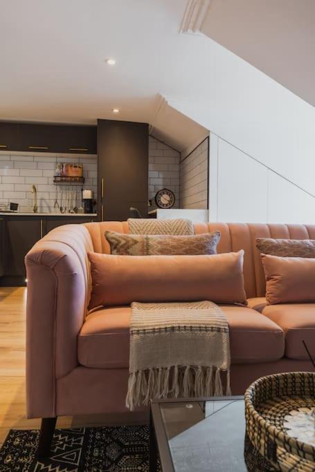 Ferienwohnung The West End Loft - 5* Retreat - Private Parking! Glasgow Exterior foto